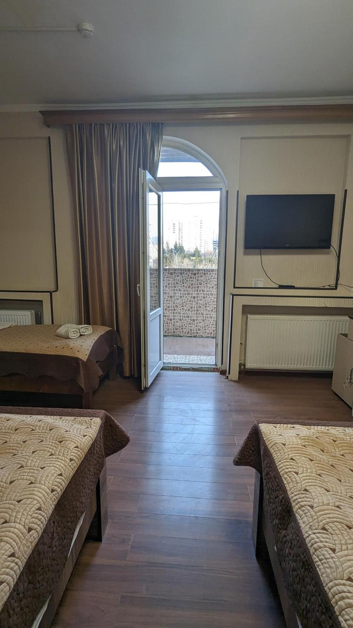 Dkd-Bridge Hotel Tiflis Dış mekan fotoğraf