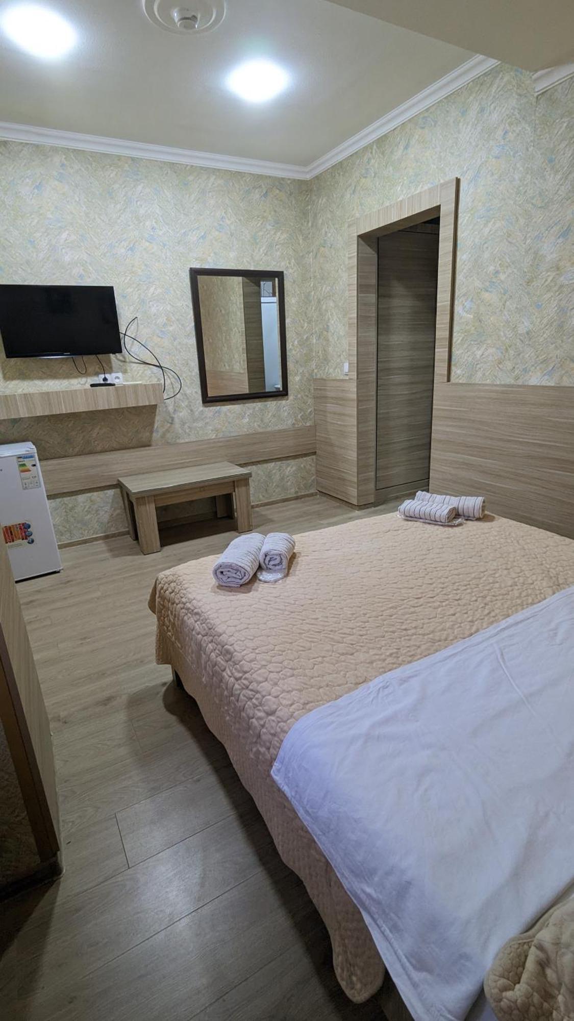 Dkd-Bridge Hotel Tiflis Dış mekan fotoğraf