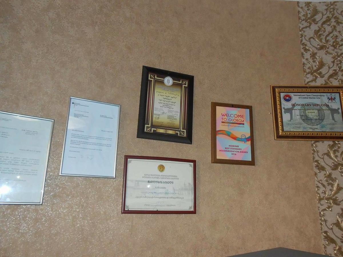 Dkd-Bridge Hotel Tiflis Dış mekan fotoğraf